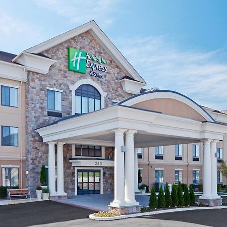 Holiday Inn Express Hotel & Suites Warminster-Horsham By Ihg Exterior photo