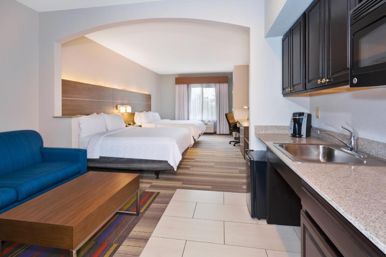 Holiday Inn Express Hotel & Suites Warminster-Horsham By Ihg Room photo